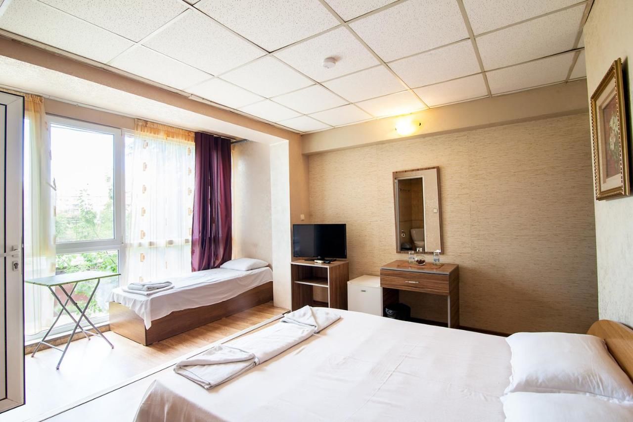 Отель Hotel Zara Rooms Стара-Загора-20